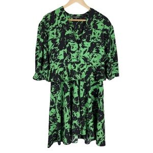 Sfera Collection Bold Bright Green & Black Puff Sleeve Dress Size Small